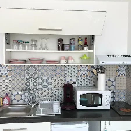 - Rochegude Апартаменты *