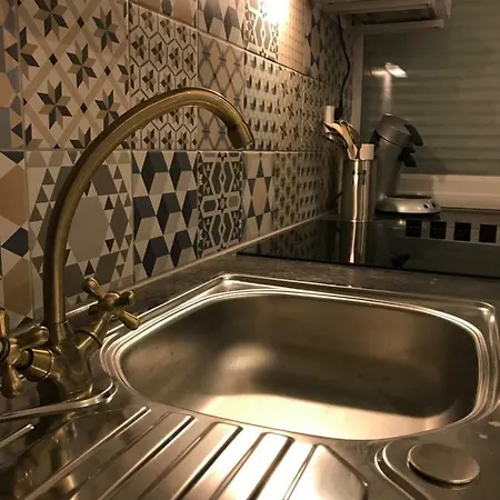 - Rochegude Apartment