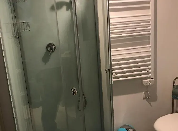 - Rochegude Lägenhet *